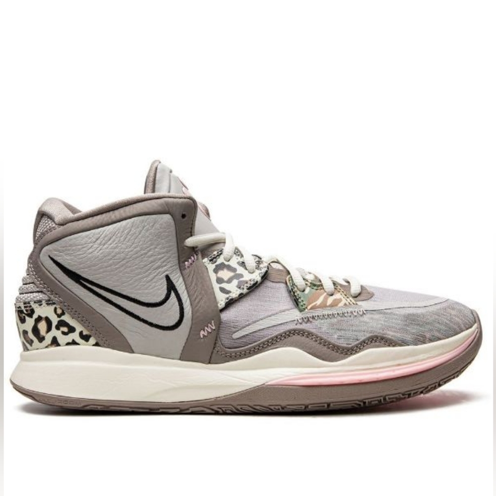 *NEW* Nike Kyrie Infinity Shoes Men's 8 CZ0204-006